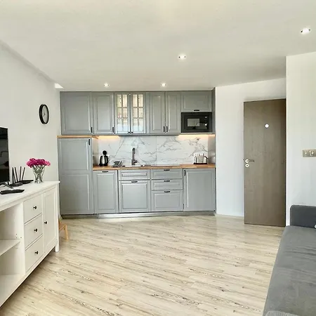 Апартаменты Paradiso - Private Apartment-bsr-1