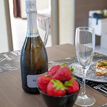 Paradiso - Private Apartment-bsr-1 4* 네세부르