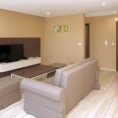 Paradiso - Private Apartment-bsr-1 아파트 네세부르